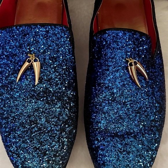 MEN SHINY BLUE DRESS SHOES sz 45 US 11/12, $18. GLENN HEIGHTS TX PPU OR SHIP - Picture 3 of 7